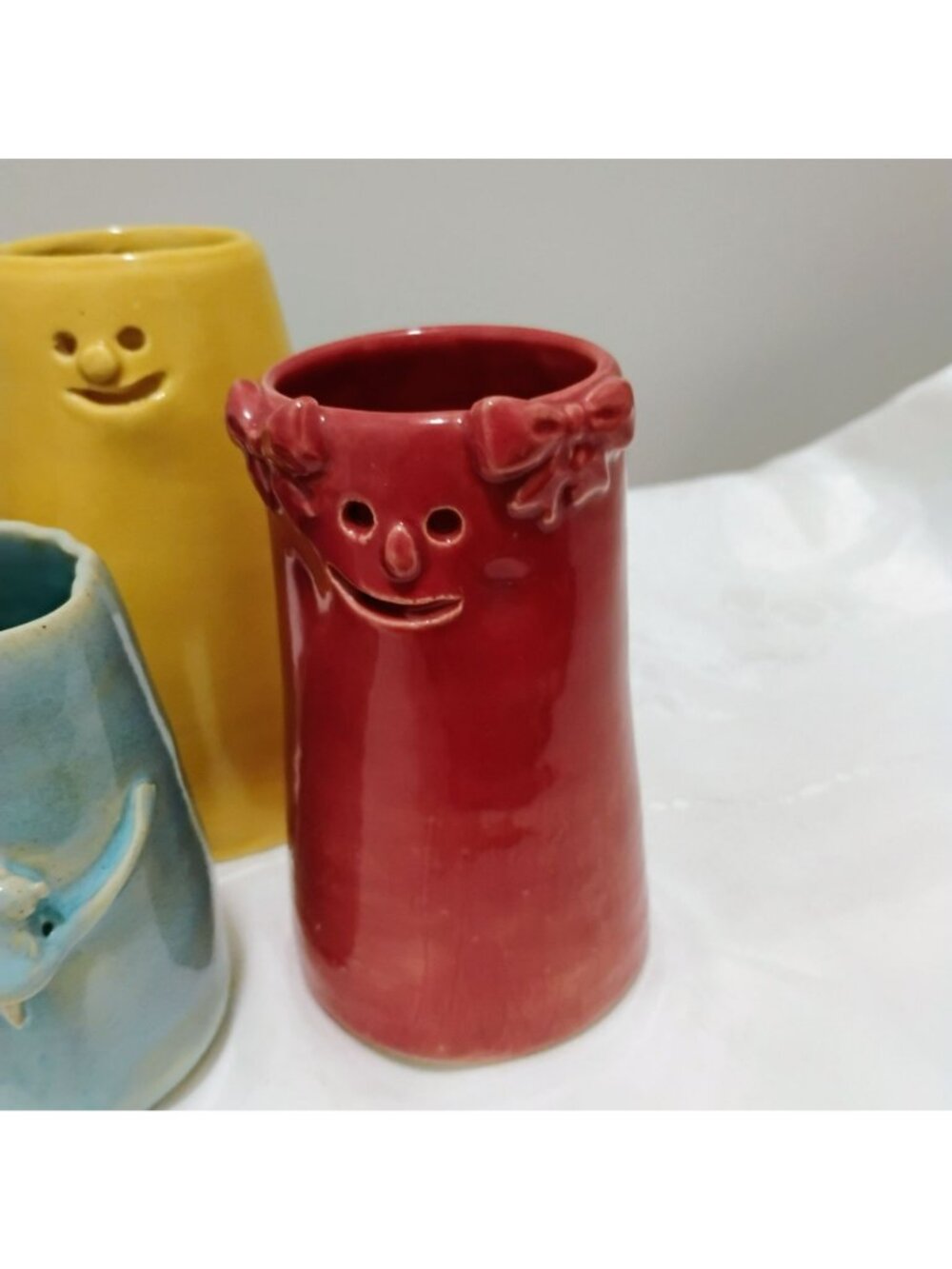Set of 4 Vintage Studio Art Pottery Character Face Vases, Signed Whimsical Decor - Picture 7 of 13